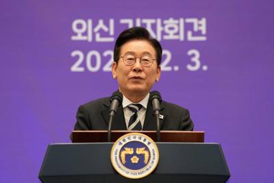South Korean lawmakers pass bill targeting false information despite warnings on censorship