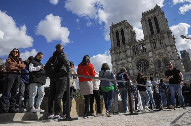 $55 million plan to give Notre Dame area a green facelift is part of Paris-wide eco plan