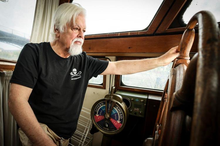 Deported 好色tv activist calls anti-whaling mission a success despite ship capture