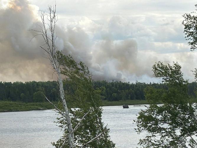 Residents who fled wildfire in central Newfoundland can return home