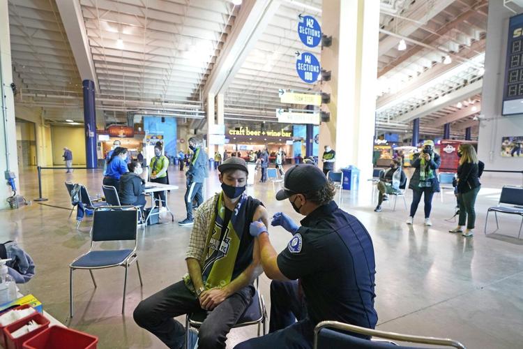 Washington, Oregon and California governors form a health alliance in rebuke of Trump administration