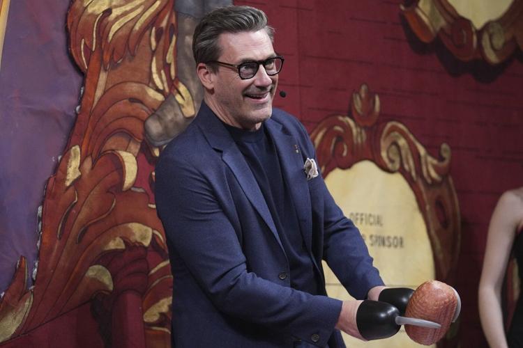 'Mad Men' star Jon Hamm honored as Harvard's Hasty Pudding Man of the Year