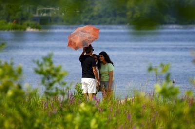 Group calls for extreme heat protections as Ontario swelters