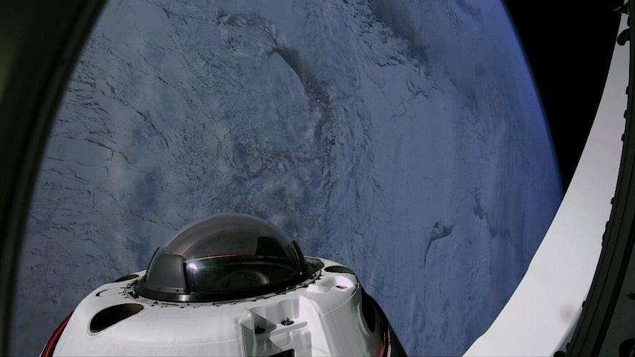 Four space tourists return to Earth after a private flight over the poles