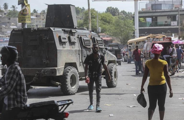 200 additional Kenyan police arrive in Haiti in UN-backed mission to fight criminal gangs