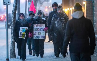 Saskatchewan teachers plan to strike again for one day over classroom sizes, supports
