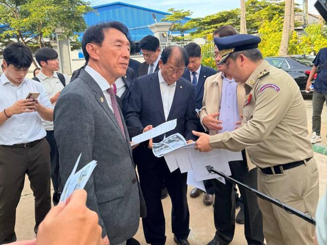 South Korean delegation of lawmakers visits Cambodian site of alleged online scam ring