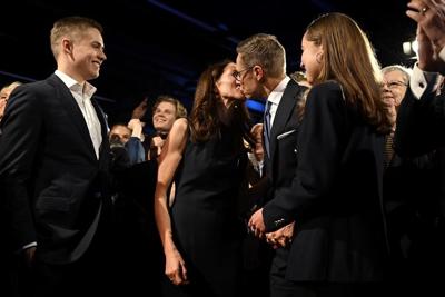 Former PM Alexander Stubb wins Finnish presidency, narrowly defeating ex-top diplomat Pekka Haavisto