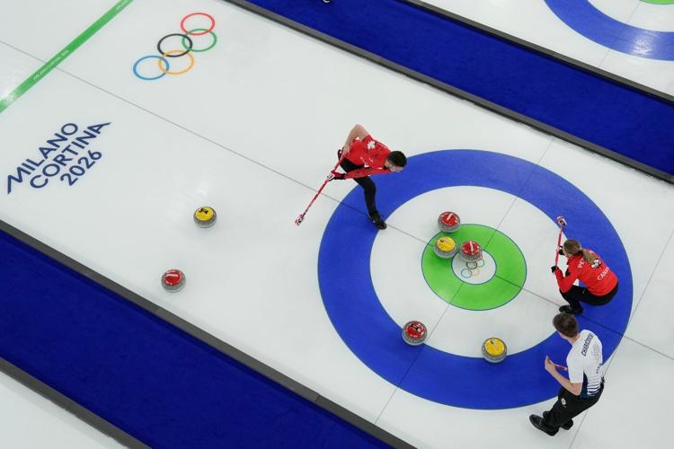 ��ɫtv curlers, alpine skiers get underway ahead of Milan Cortina opening ceremony