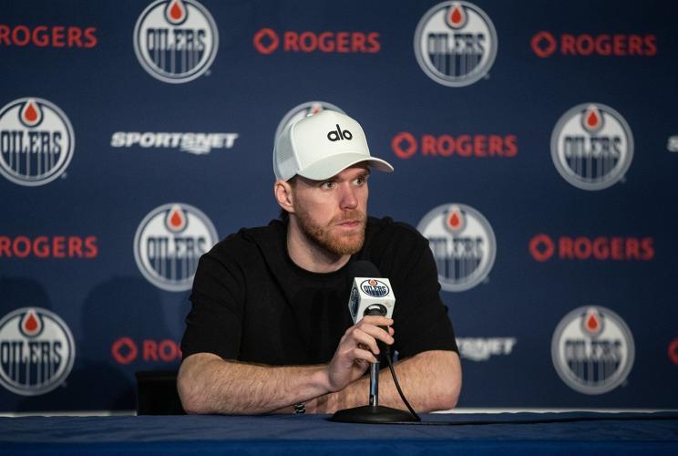Edmonton Oilers GM Bowman still waiting on McDavid; won't pursue Hart