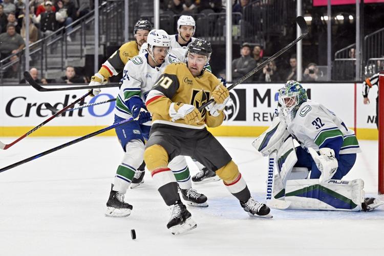 Golden Knights top Canucks 3-1, win for 6th time in 7 games