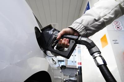 Ce qu'il faut savoir sur la hausse de la «taxe carbone» au pays