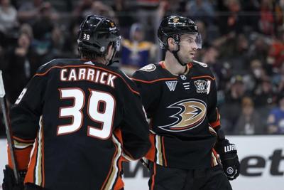 Oilers bolster forward lines with acquisition of Henrique, Carrick from Ducks