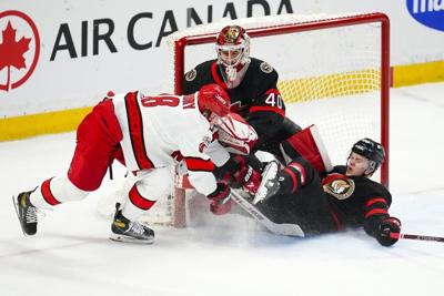 Giroux leads Senators to 3-2 win over Hurricanes, reaches 1,000 points