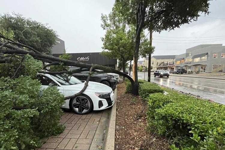 Storm-weary Texas battered again as powerful storm, strong winds kill 1, cause widespread damage