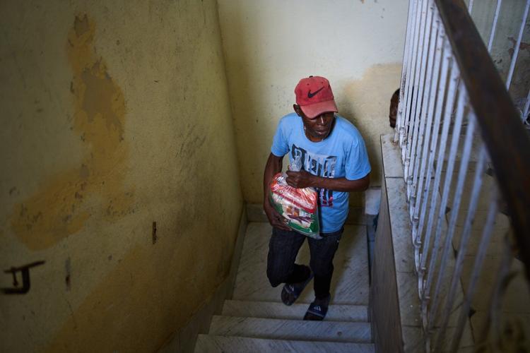Cuban families receive 'Made in Mexico' essentials as crisis worsens