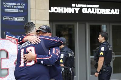 Sudden death of 'Johnny Hockey' means more hard times for beleaguered Columbus Blue Jackets