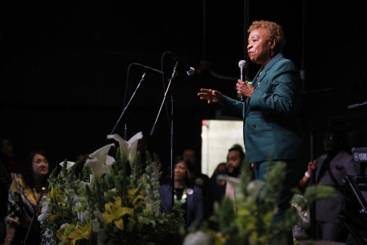 Progressive icon and ex-US Rep. Barbara Lee wins race for mayor of struggling Oakland, California