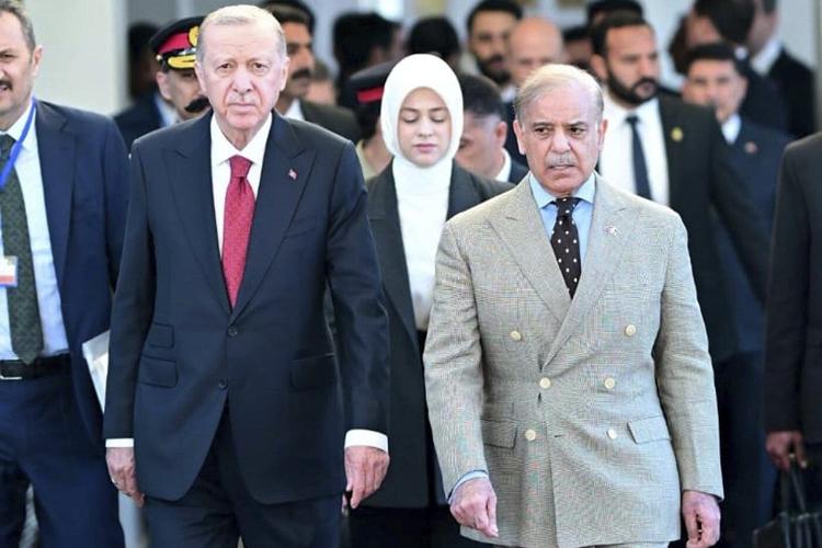 Turkish president holds talks with Pakistani premier to discuss Gaza and bilateral issues