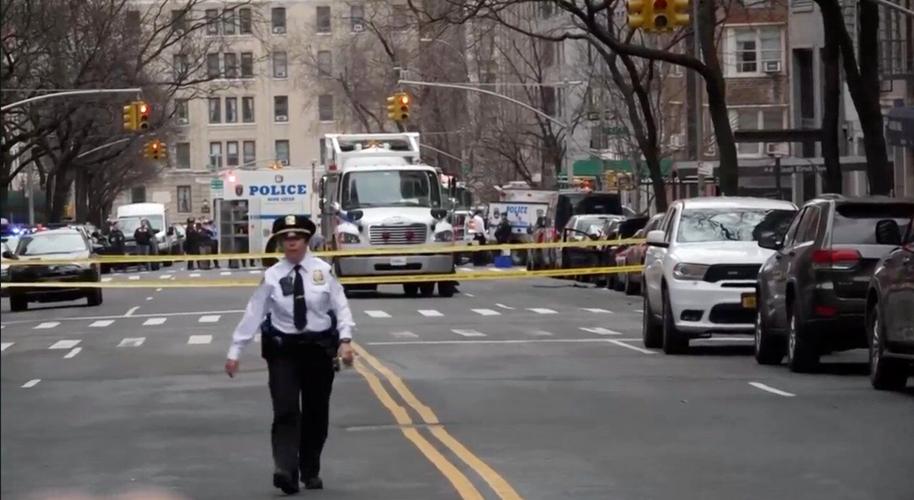 Counterprotester threw improvised explosive at anti-Islam event in NYC, police say
