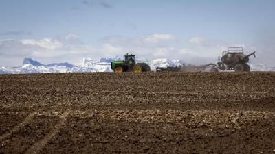 Better data, management of water needed for Canada's agri-food sector: report