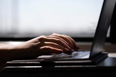 La téléconsultation ne créerait pas une pression sur les urgences, selon une étude