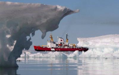 Federal government begins to transfer Coast Guard to National Defence