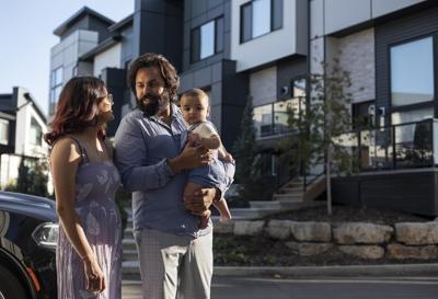 As Alberta campaigns to attract workers, economists say the competition is healthy