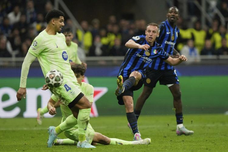 Inter beats Barcelona 4-3 after extra time to reach another Champions League final
