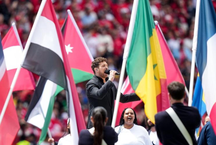Alanis Morissette shines, Michael Bublé forgets the gig at Canada's World Cup opener