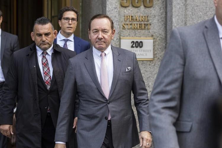 Jury: Kevin Spacey didn't molest actor Anthony Rapp in 1986
