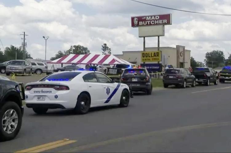 Mass shooting shutters Arkansas town's only grocery store - for now