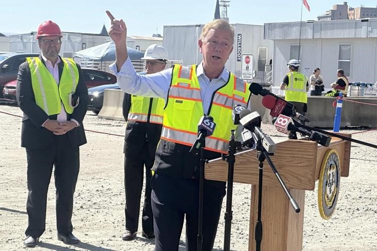 3 New England states join together for offshore wind power projects, aiming to lower costs