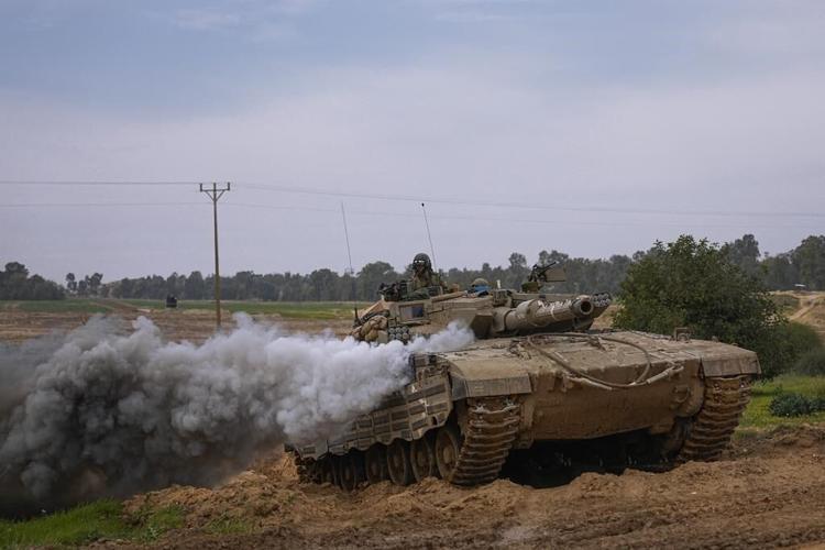 Shipment of medicine for hostages held by Hamas arrives in Gaza as Israel-Hamas deal moves ahead