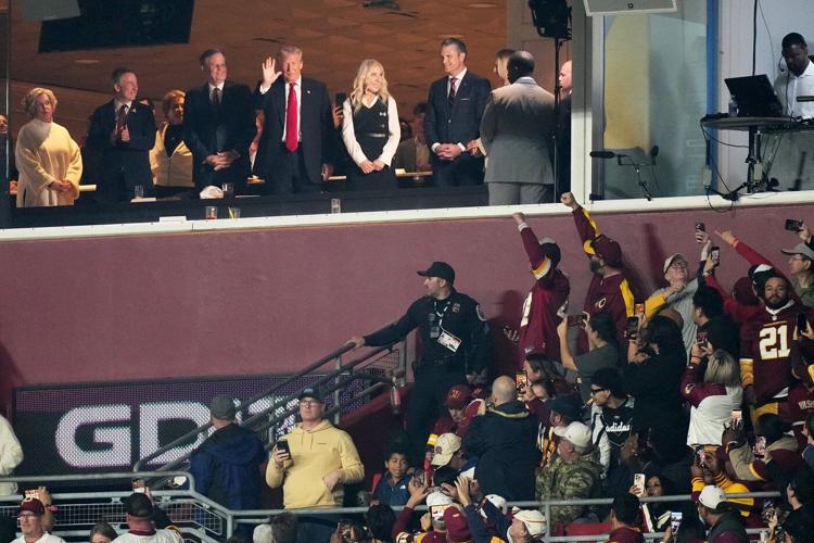 Donald Trump booed as the 1st sitting US president at a regular-season NFL game since Carter in 1978