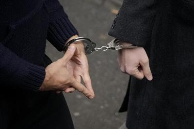 Tate: Romania OKs 3rd extension of influencer's detention