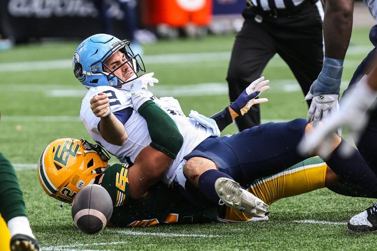 Edmonton Elks can clinch season series versus Blue Bombers with home victory