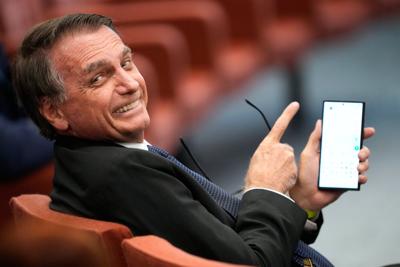 Brazil's Bolsonaro used intelligence agency to spy on judges, lawmakers and journalists, police say
