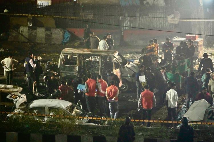 Car blast near New Delhi's historic Red Fort kills at least 8 people, India's police say