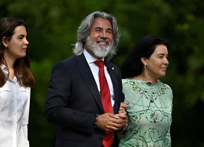 'Huge kettle of fish' faces new transport minister Pablo Rodriguez