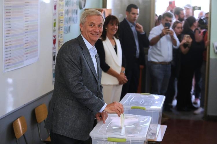 Chile votes in a presidential poll pitting a communist against the far right