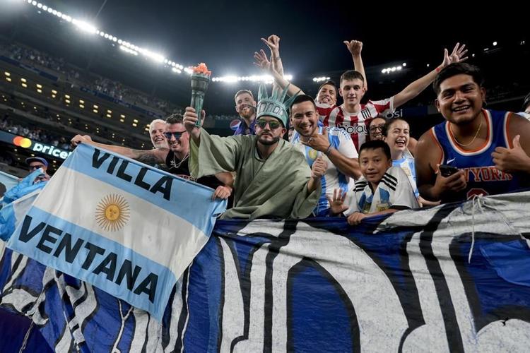 Messi's 109th goal leads defending champion Argentina over Canada 2-0 and into Copa America final