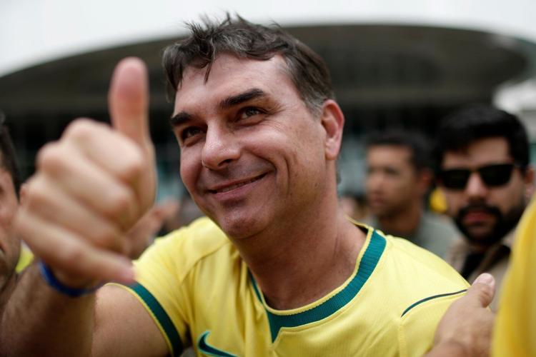 Brazil's Lula and Flávio Bolsonaro kick off their presidential campaigns