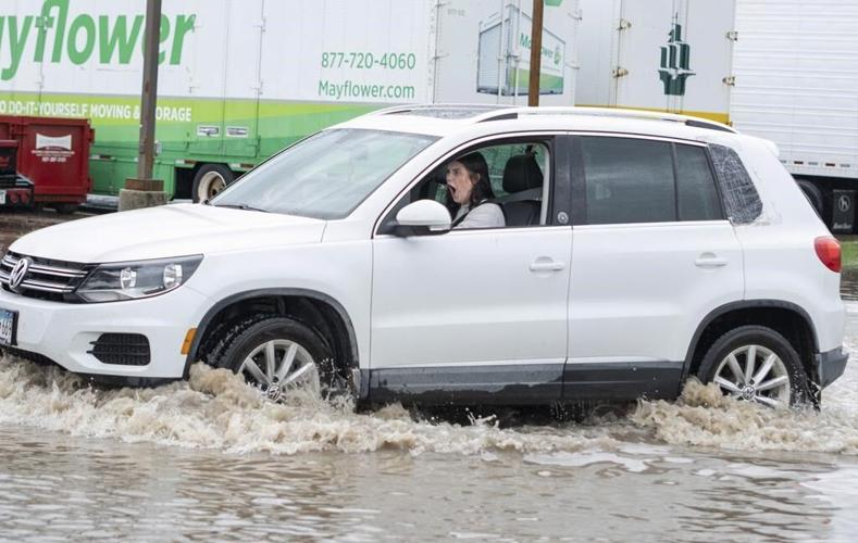 Midwest flooding devastation comes into focus as flood warnings are extended in other areas