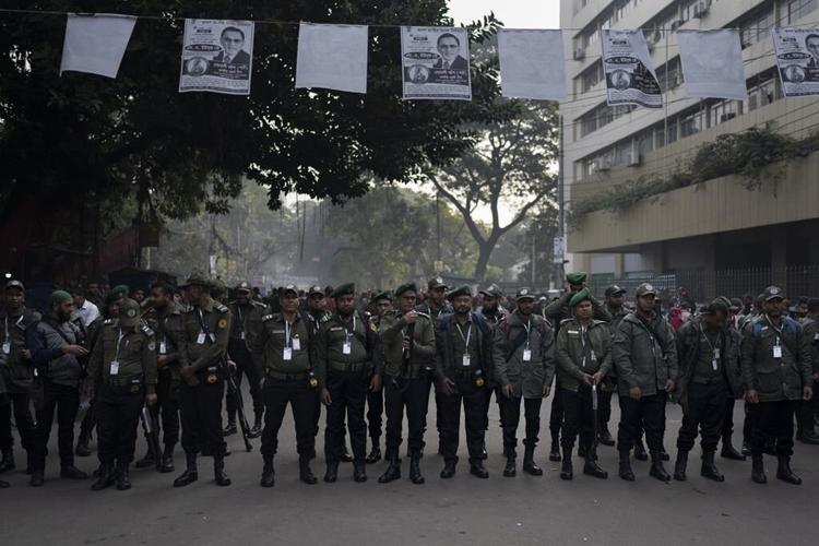 Bangladesh's main opposition party starts a 48-hour general strike ahead of Sunday's election