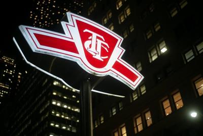 Un métro de surface qui a déraillé à Toronto pourrait être mis hors service plus tôt