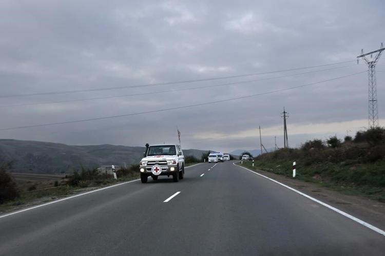 First refugees from Nagorno-Karabakh arrive in Armenia following Azerbaijan's military offensive