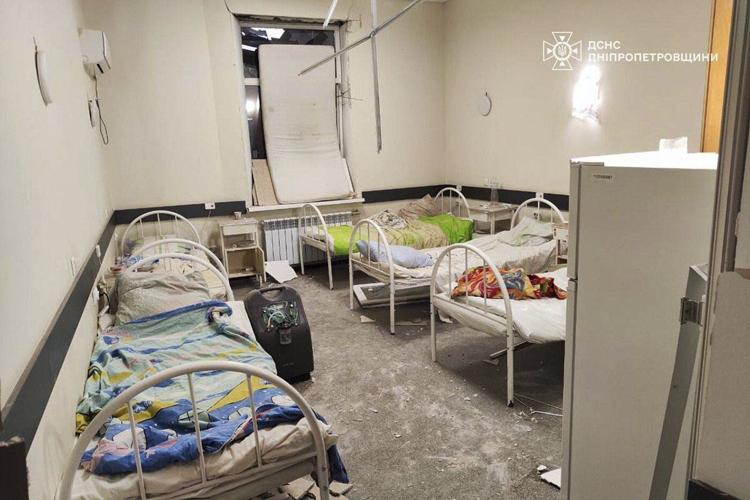 Russia kills 21 civilians in Ukraine as the Kremlin remains defiant over Trump threats