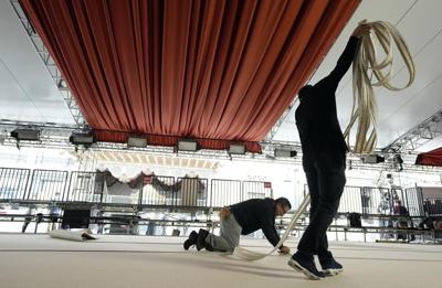 In a first since 1961, the Oscars carpet will not be red