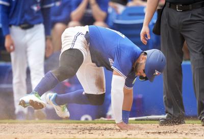 Mountcastle powers Orioles to 8-2 win over Jays